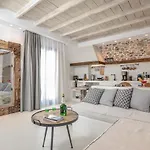 Honey & Cinnamon Luxury Апартаменты *