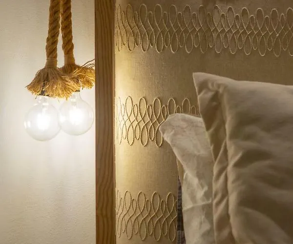 Honey & Cinnamon Luxury Апартаменты Naxos City